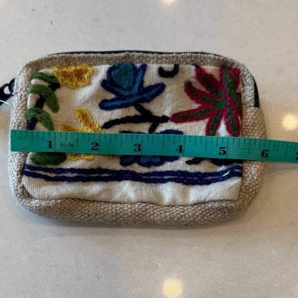 Embroidered Multicolor Coin Purse - Picture 2 of 4
